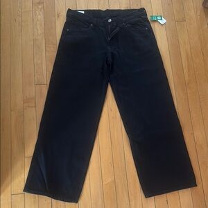 Gap Low Rise Stride Jeans size 29/8 in Black